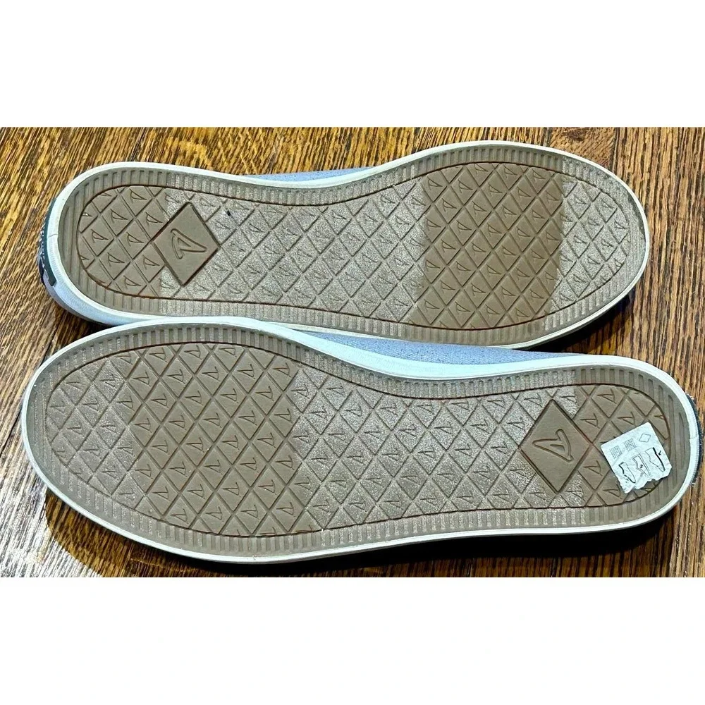 Sperry Top Sider Crest Vibe Lace Up Low Top Sneakers Gray Sparkle Canvas - SZ 6M